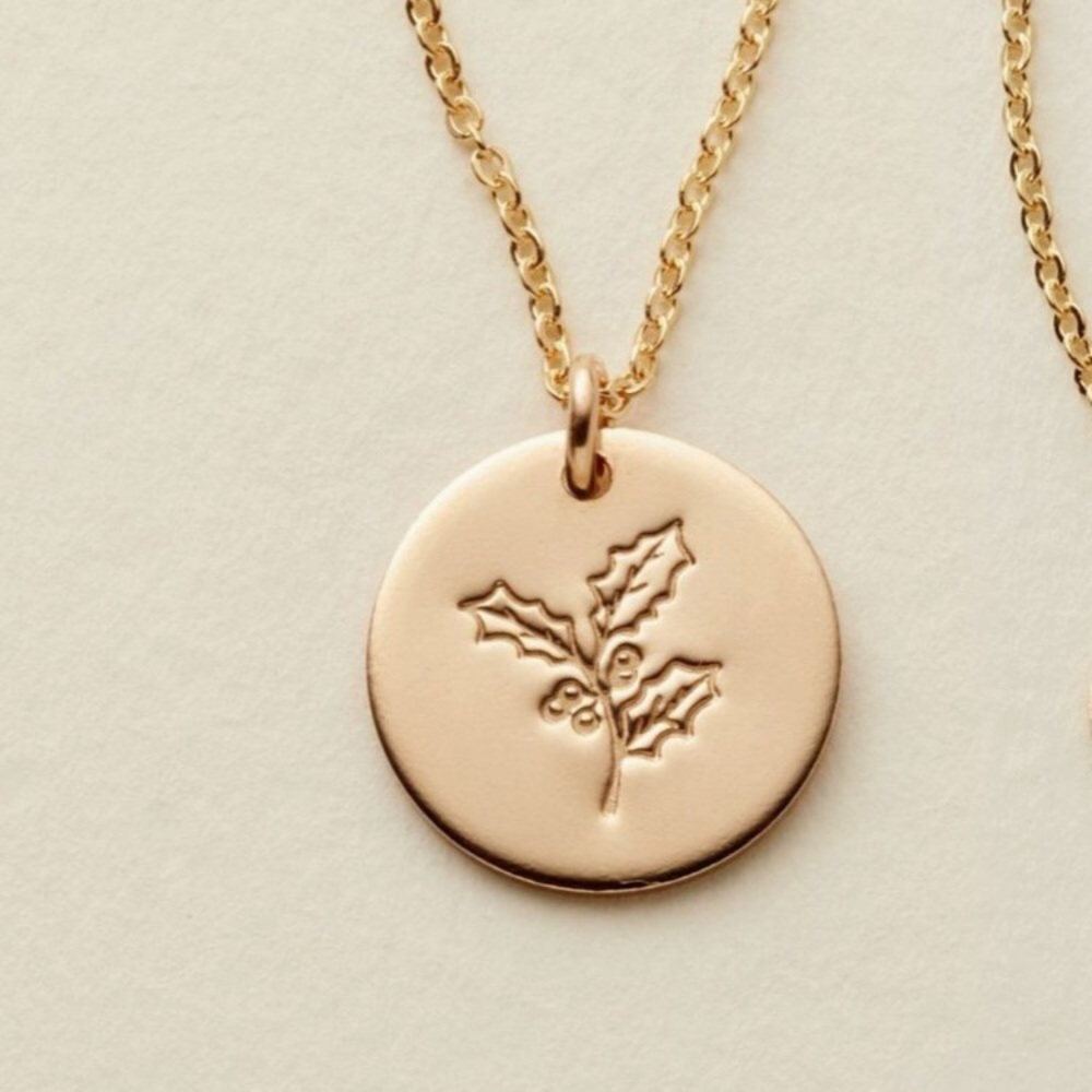 Minimal Birth Month Flower Pendant Gift Necklace - Picture 6 of 16